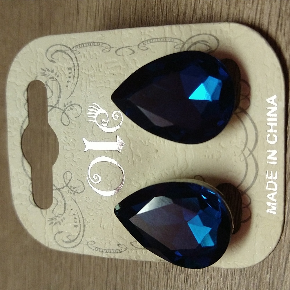 NWT Ole Dark Turquoise Blue Post Earrings